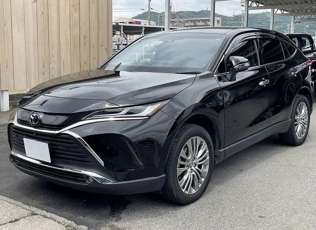 
								Toyota Harrier full									