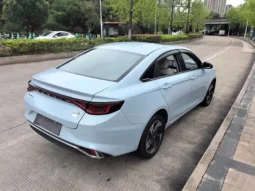 Geely Emgrand L Hi·X