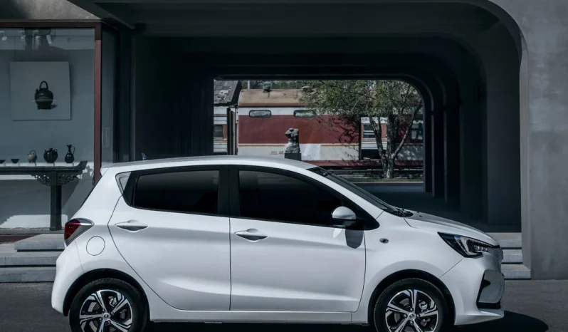 
								Changan E-Star full									